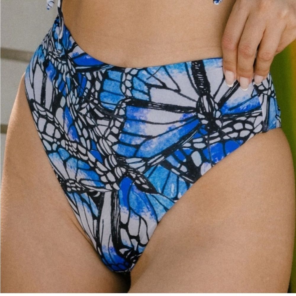 NWT Toluca Swim Gia Ruched Maxi Bottoms Adonis Print Blue Butterfly Size Medium
